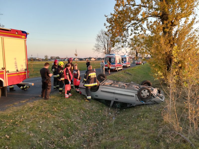 Kolizja drogowa przed Żórawiną